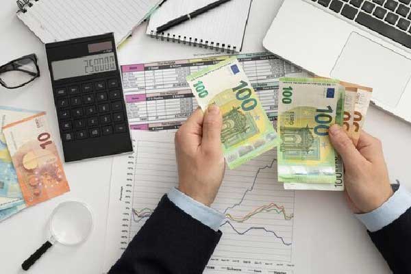 大田金业：通胀担忧拖累黃金，金价测试5000关口